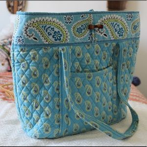 Vera Bradley Large Toggle Tote Bermuda Blue EUC